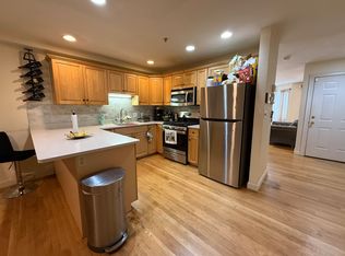 33 Grantley St UNIT C, Hyde Park, MA 02136