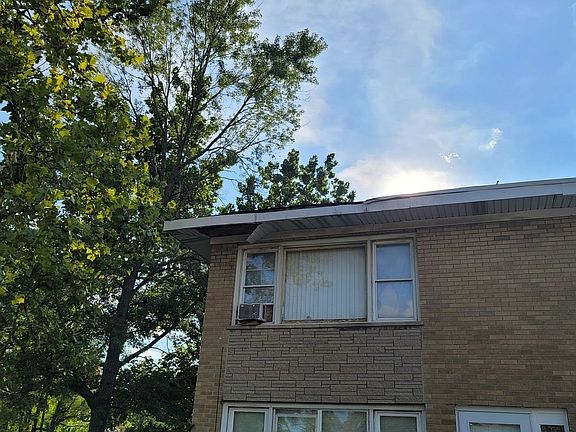 4th image of 14746 S Wood St