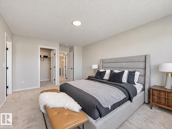 5th image of 20727 24th Ave NW