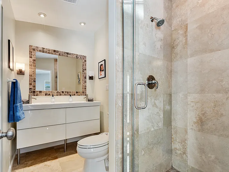 7303 E Cypress St — Photo 17