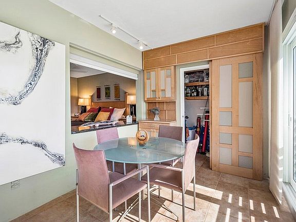 3rd image of 3421 Spanish Trl APT 327