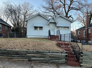 3721 Melba Pl, Saint Louis, MO 63121