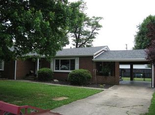 312 Canary Ln, Henderson, KY 42420