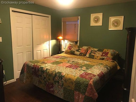 2nd image of 1015 Cross Bay Blvd
