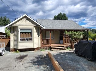 171 Macdonald Rd, Lake Cowichan, BC V0R2G1