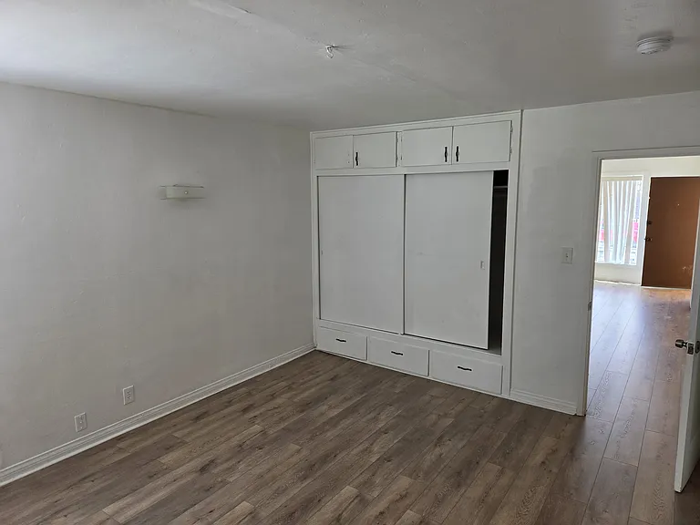114 S Kellogg St #D — Photo 5