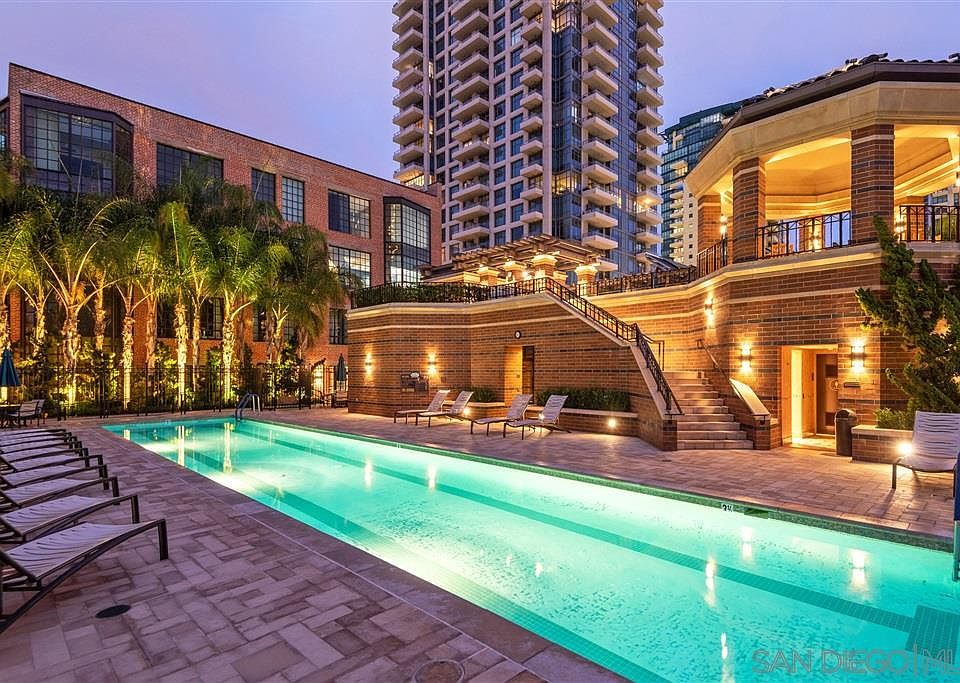 1st image of 500 W Harbor Dr Unit 112