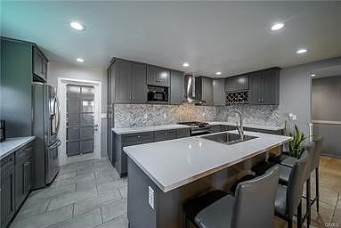 4th image of 16401 Andiron Dr