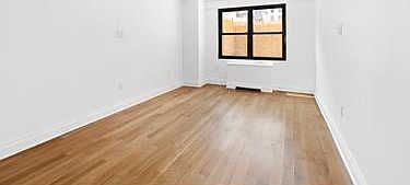 5th image of 200 E 27th St APT 1L