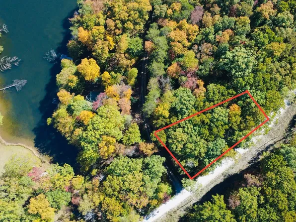 20A Burchett Dr, Crossville, TN 38572