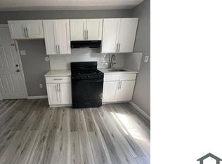 176 Mapes Ave FLOOR 3, Newark, NJ 07112