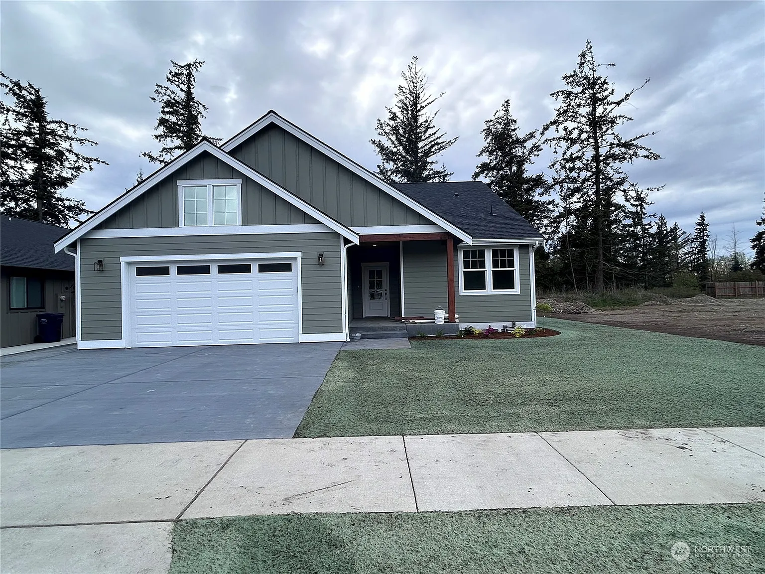 1103 Night Hawk Way photo 1