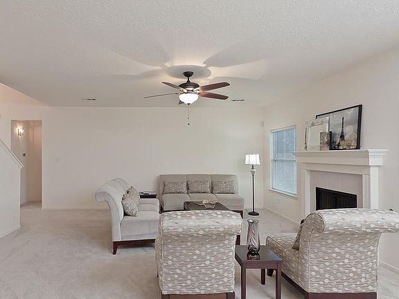 4th image of 1210 Alexandria Ct