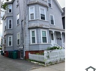 36 Arlington St, Lynn, MA 01902