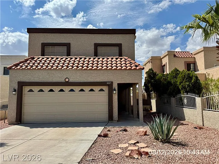 8621 Lyla Rae Cir — Photo 32