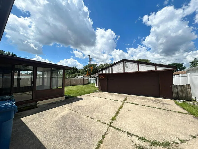 8136 Grace Pl — Photo 16