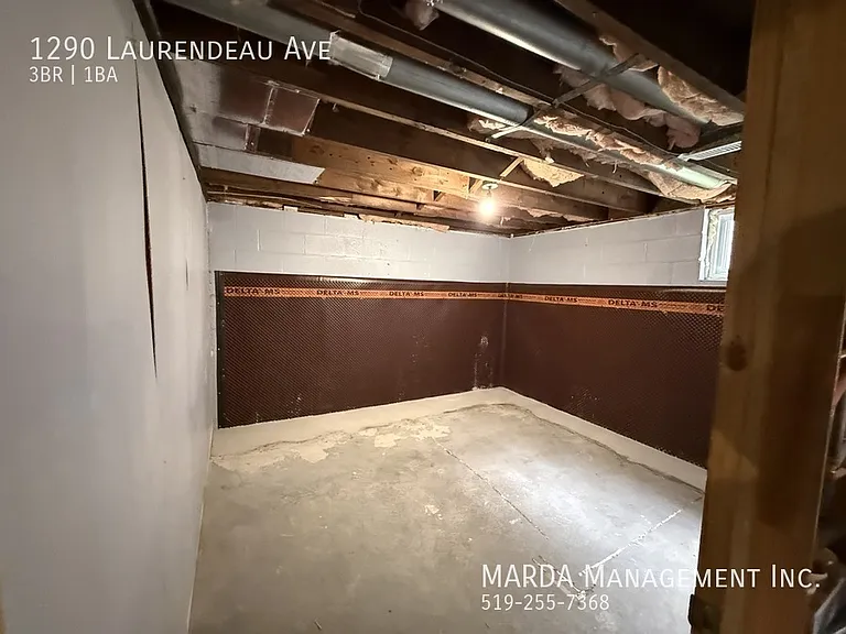 1290 Laurendeau Ave — Photo 39