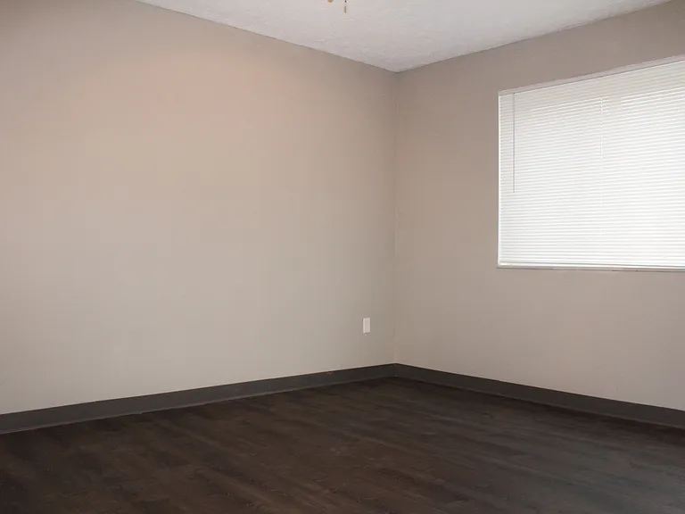 Quail Meadow Apartments — Photo 20