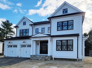 20 Marshall Rd, Wellesley, MA 02482