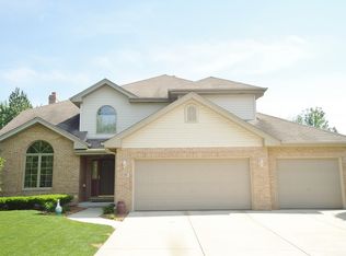 1120 Palmer Ranch Dr, New Lenox, IL 60451