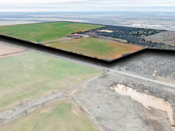 1342 Fm 382, Ovalo, TX 79541