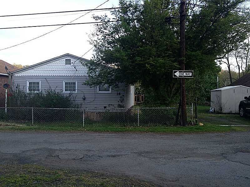 2nd image of 16 Hancock Camp Rd