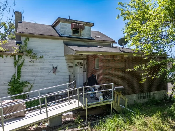 243 Washington Ave, Homestead, PA 15120