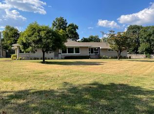 3920 S Columbia Pl, Tulsa, OK 74105