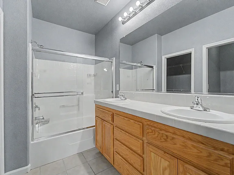1147 Sam Rider Way — Photo 14