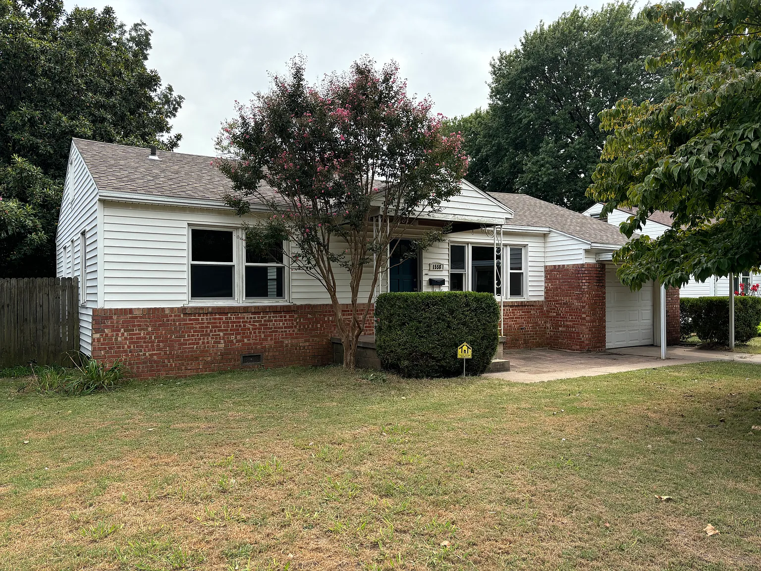 3 bed, 1480 sqft, $1,550 — Photo 1