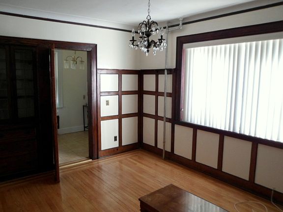 2nd image of 8521 143rd St