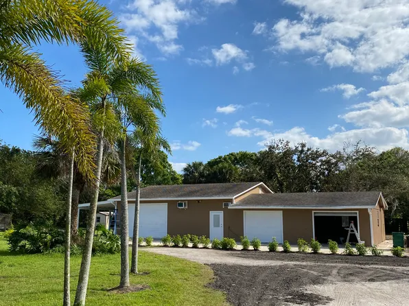 3025 Edwards Rd, Fort Pierce, FL 34981