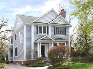 850 Cherry St, Winnetka, IL 60093