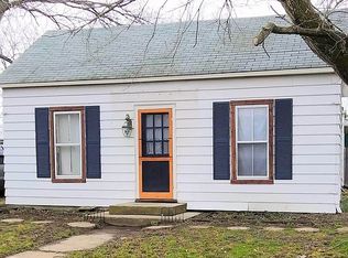 222 Goodall St, Worden, IL 62097