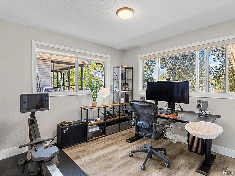 1460 W Alaska Pl — Photo 14
