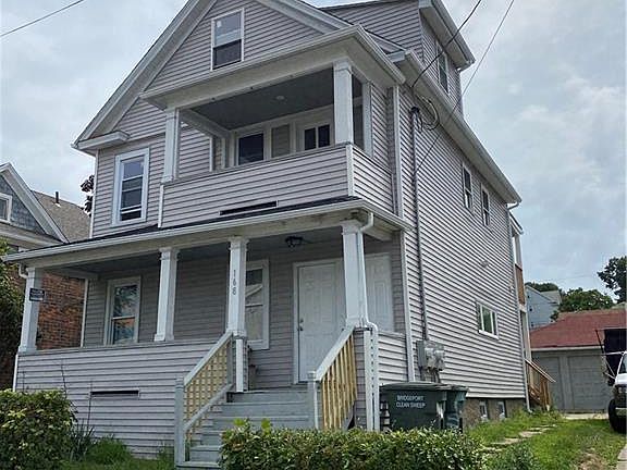 3rd image of 166 Bond St