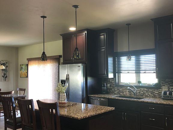 Chef's kitchen