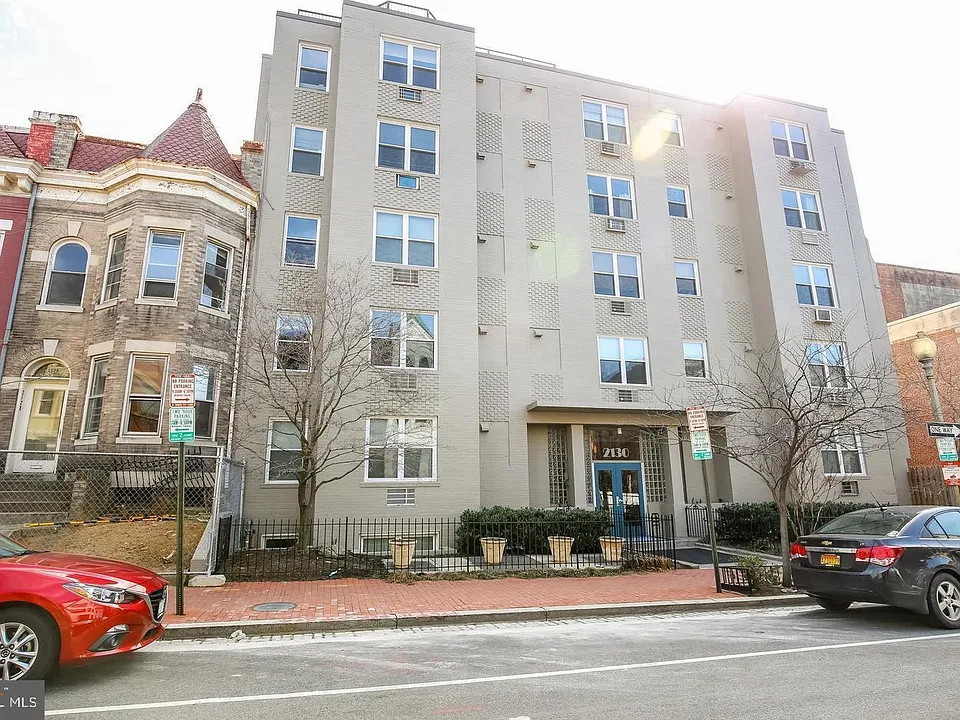 2130 N St NW #303