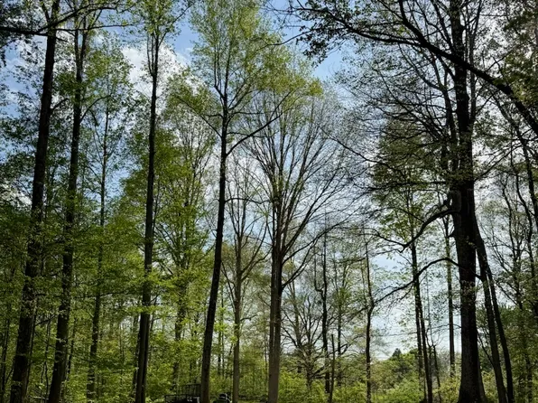 1059 E Niagara Trl, Greensburg, IN 47240