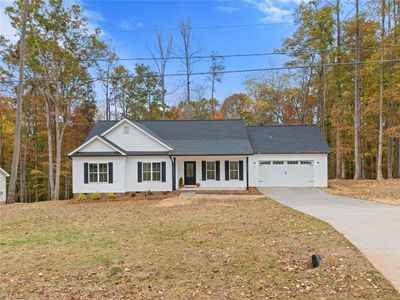 4679 Walkertown Community Center Rd, Walkertown, NC, 27051