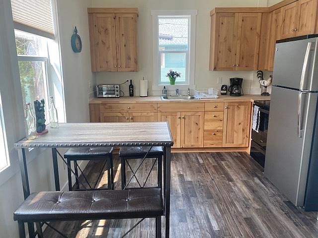 kitchen / living area