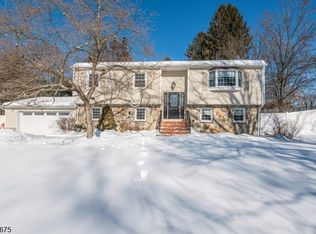 9 Hillside Rd, Mansfield Twp., NJ 07840