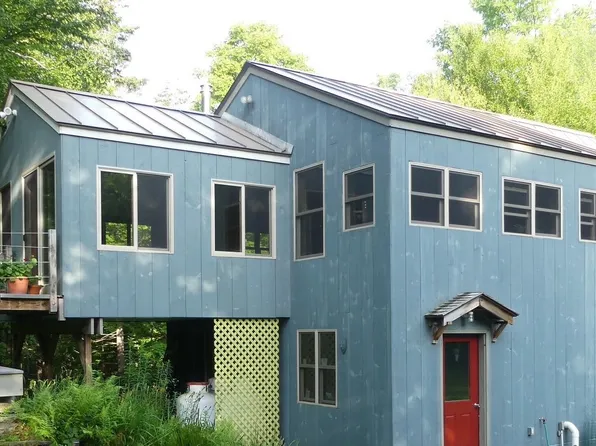 2915 North Street, East Montpelier, VT 05602