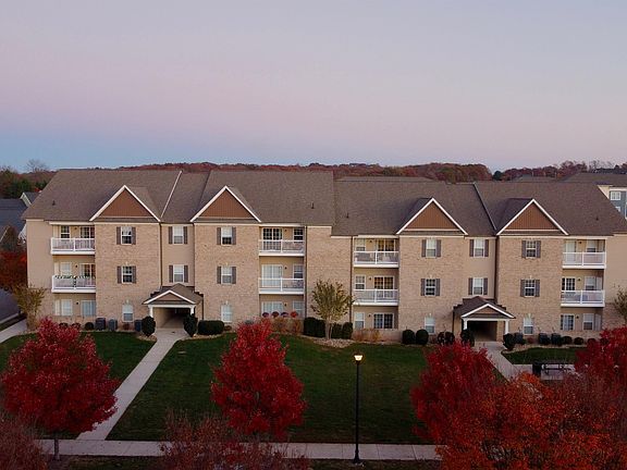 4th image of 302 Capstone Dr APT 305