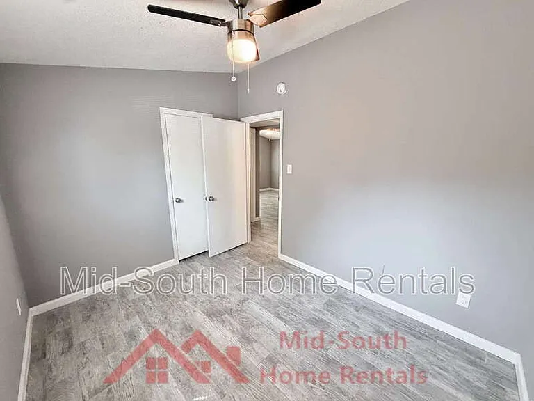 1775 Colonial Hills Dr — Photo 15