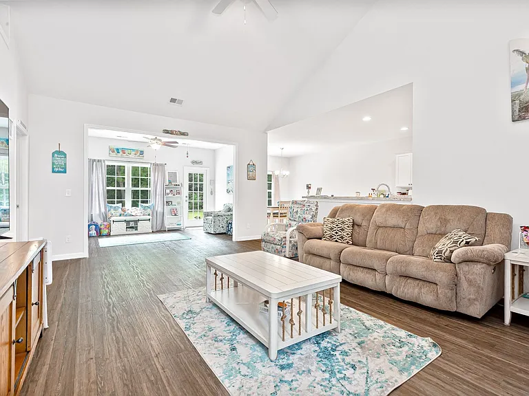 840 Windsor Rose Dr — Photo 6