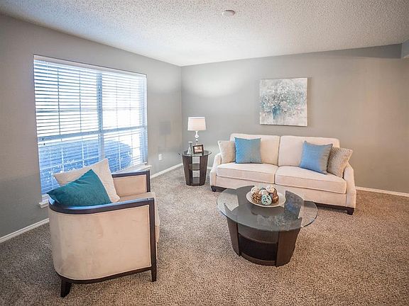 4th image of 6101 San Marino Dr