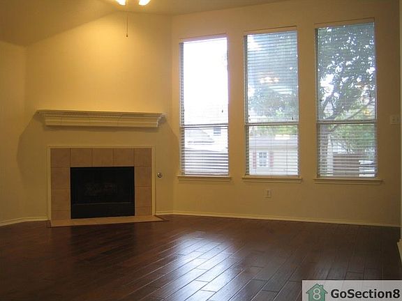 3rd image of 5905 Hidden Pine Ln