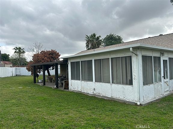 3rd image of 9050 Dumond Dr