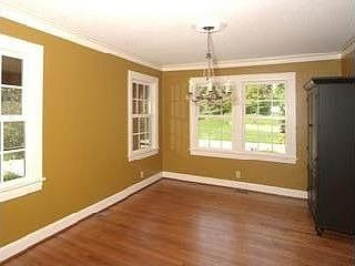 4th image of 4520 Campbell St